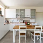 Katia - * Menaggio